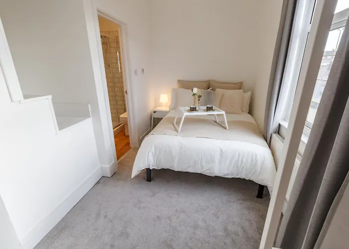 Sapphire Home Stay